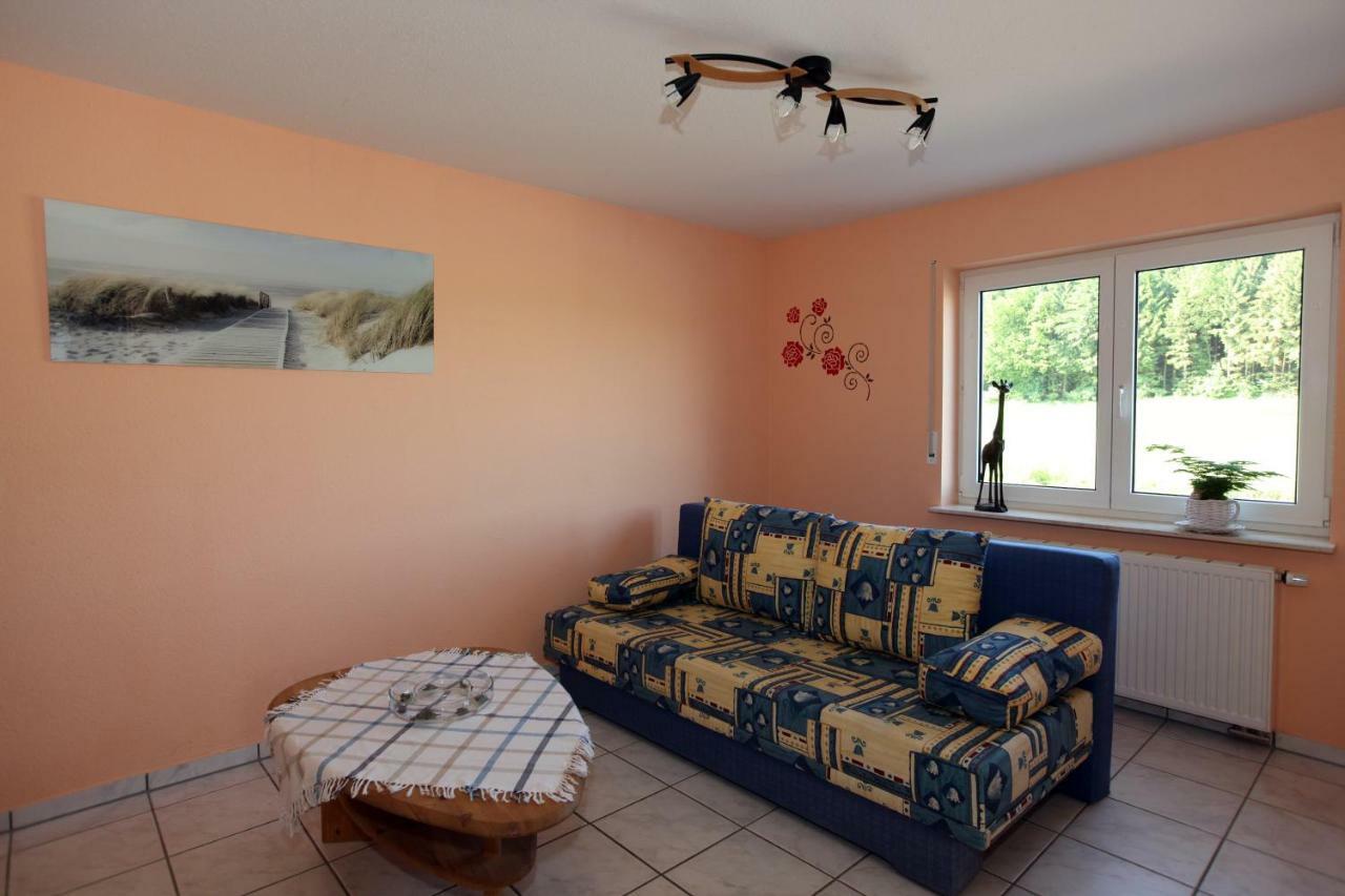 Ferienwohnung Waldblick ノイキルヒ エクステリア 写真