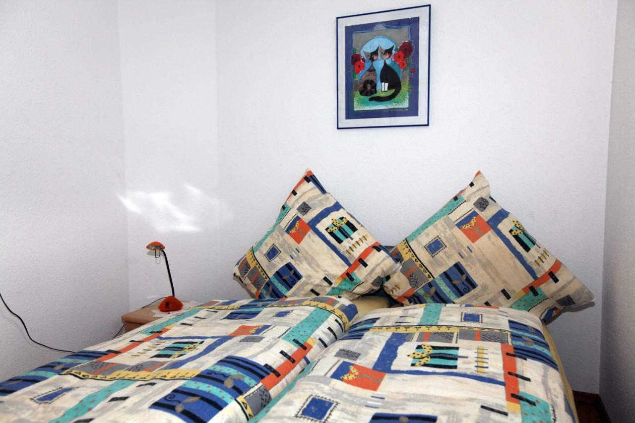 Ferienwohnung Waldblick ノイキルヒ エクステリア 写真