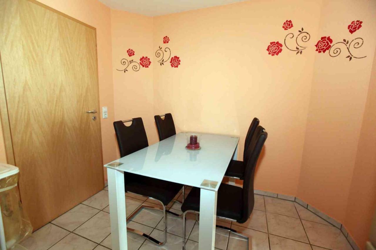 Ferienwohnung Waldblick ノイキルヒ エクステリア 写真